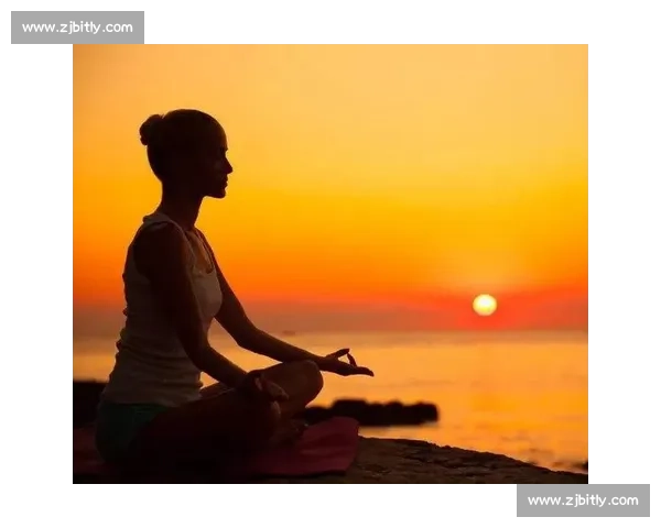 以暂停为名在快节奏时代重拾思考与人生节律之美寻找内心平衡的智慧之道